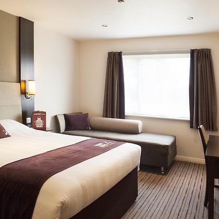 Premier Inn Harlow Exterior foto